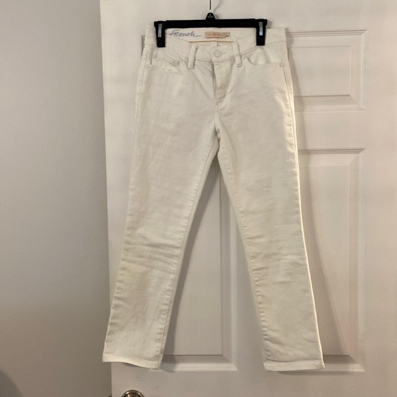Tory Burch Denim - TORY BURCH White Jeans size 26 excellent condition inseam 26” waist 28”